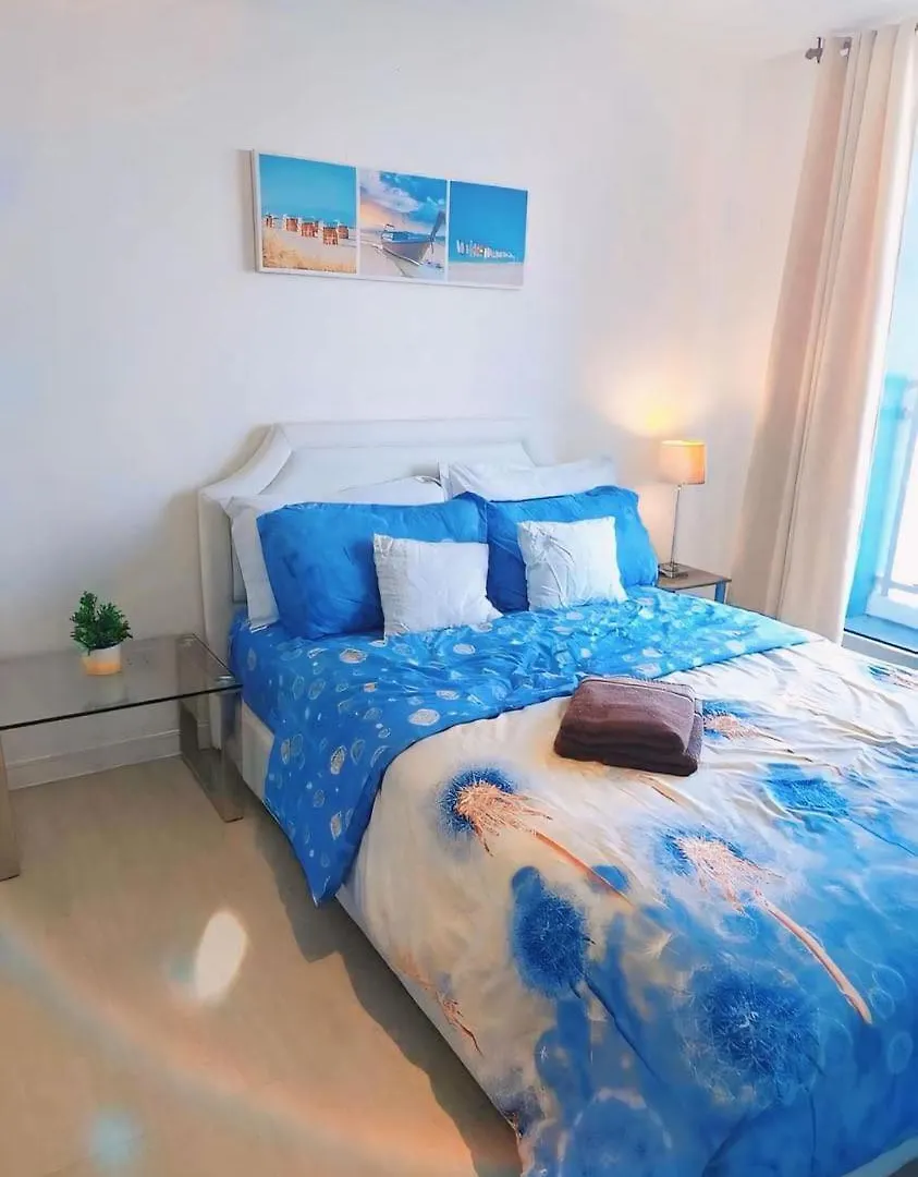 Cozy Suites Azure By B Manila Apartment